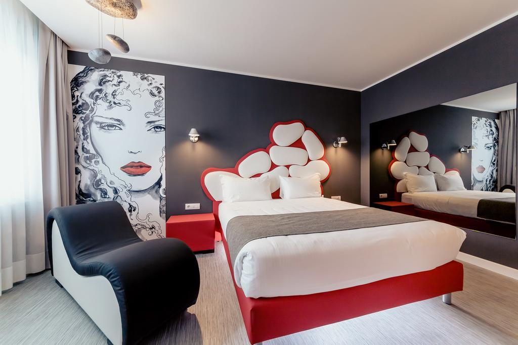 Diamante Mhotel Колленьо Экстерьер фото