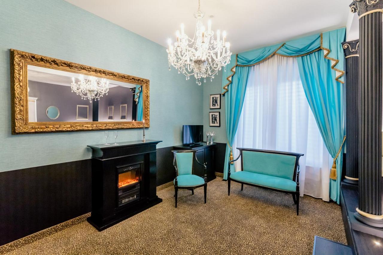 Diamante Mhotel Колленьо Экстерьер фото